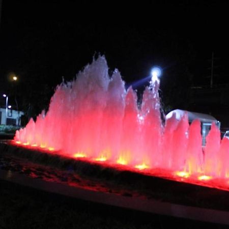 Azure Urban Resort A4 Near Airport Mall With Wavepool Paranaque City Zewnętrze zdjęcie