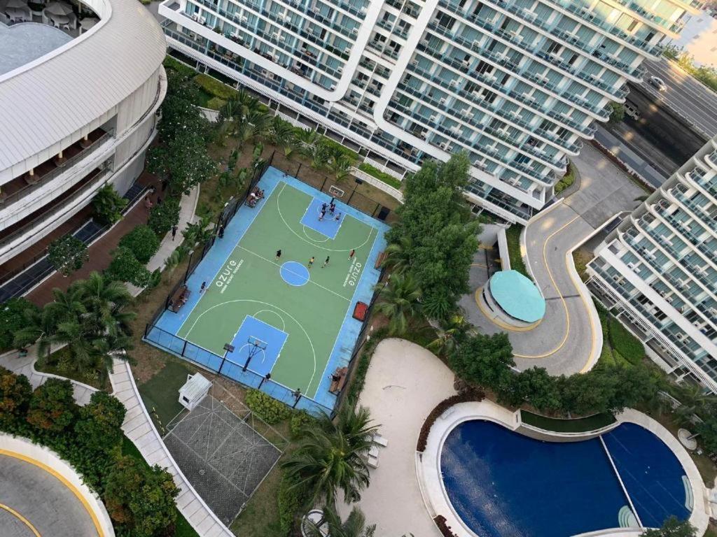 Azure Urban Resort A4 Near Airport Mall With Wavepool Paranaque City Zewnętrze zdjęcie